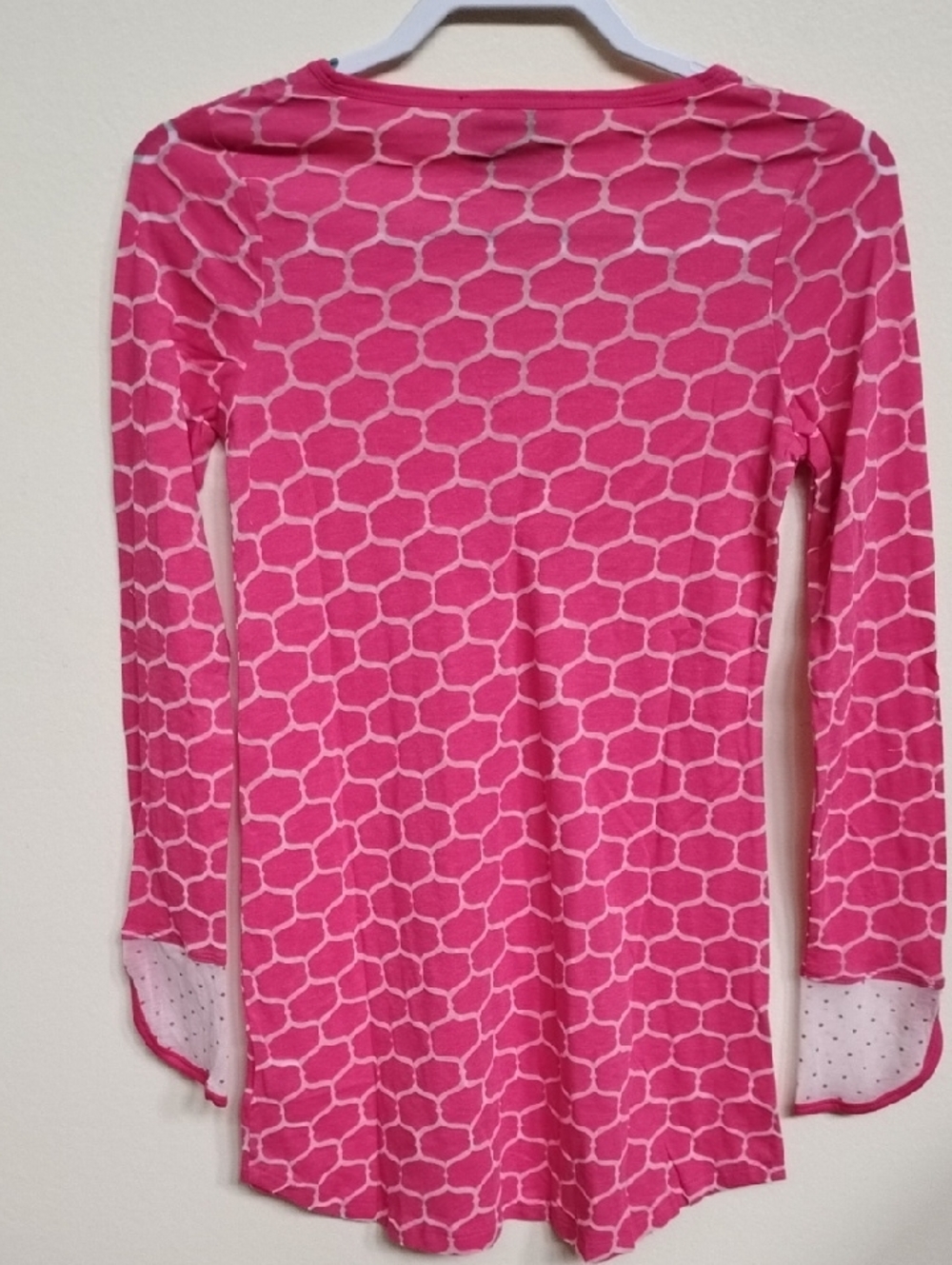 D- NWT Honeydew Intimates Hot Pink Geometric Henley Top - Picture 8 of 12